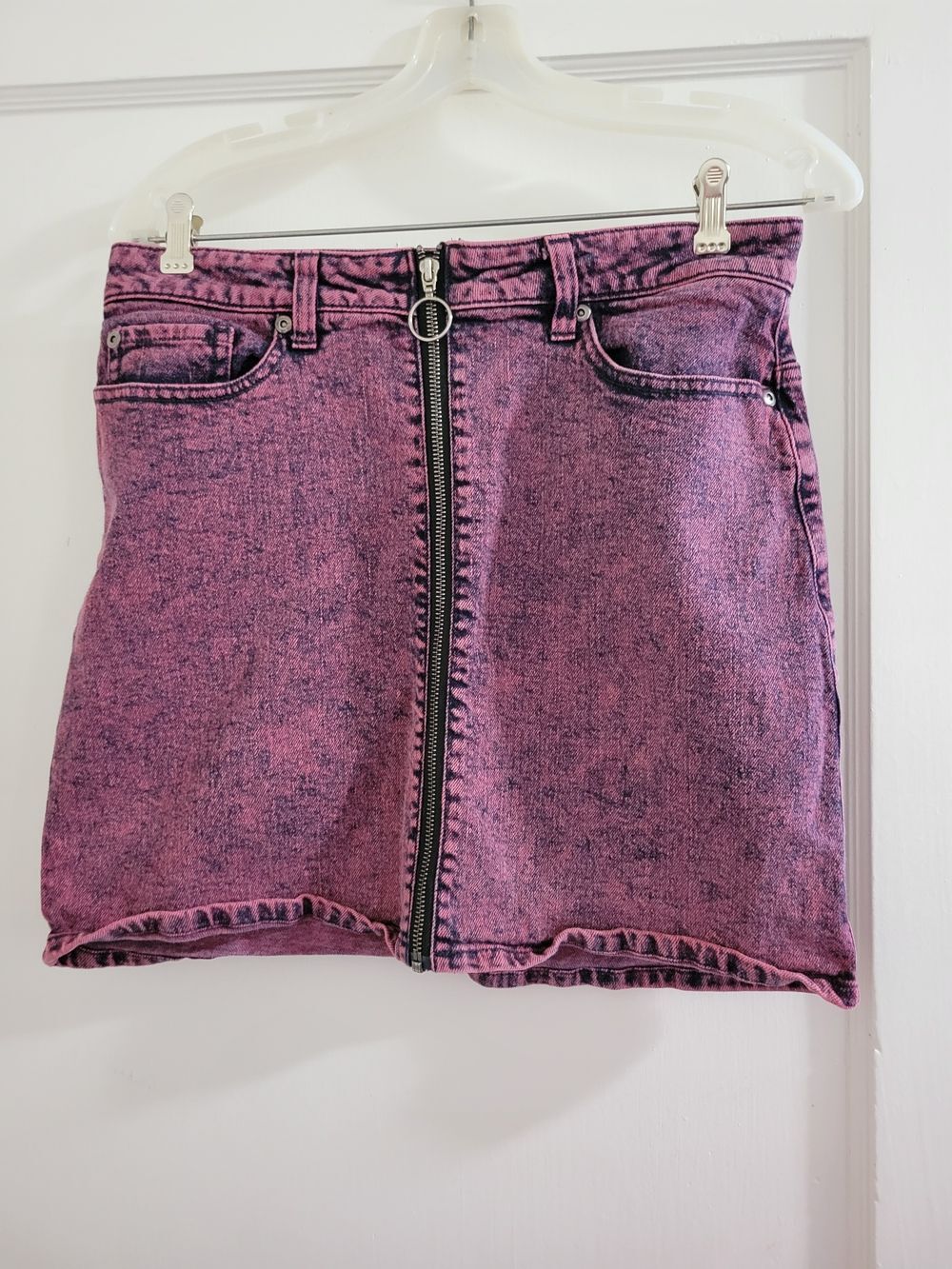 Hot Topic Womens Denim Pencil Skirt Sz Medium Pink Pockets Zip Front